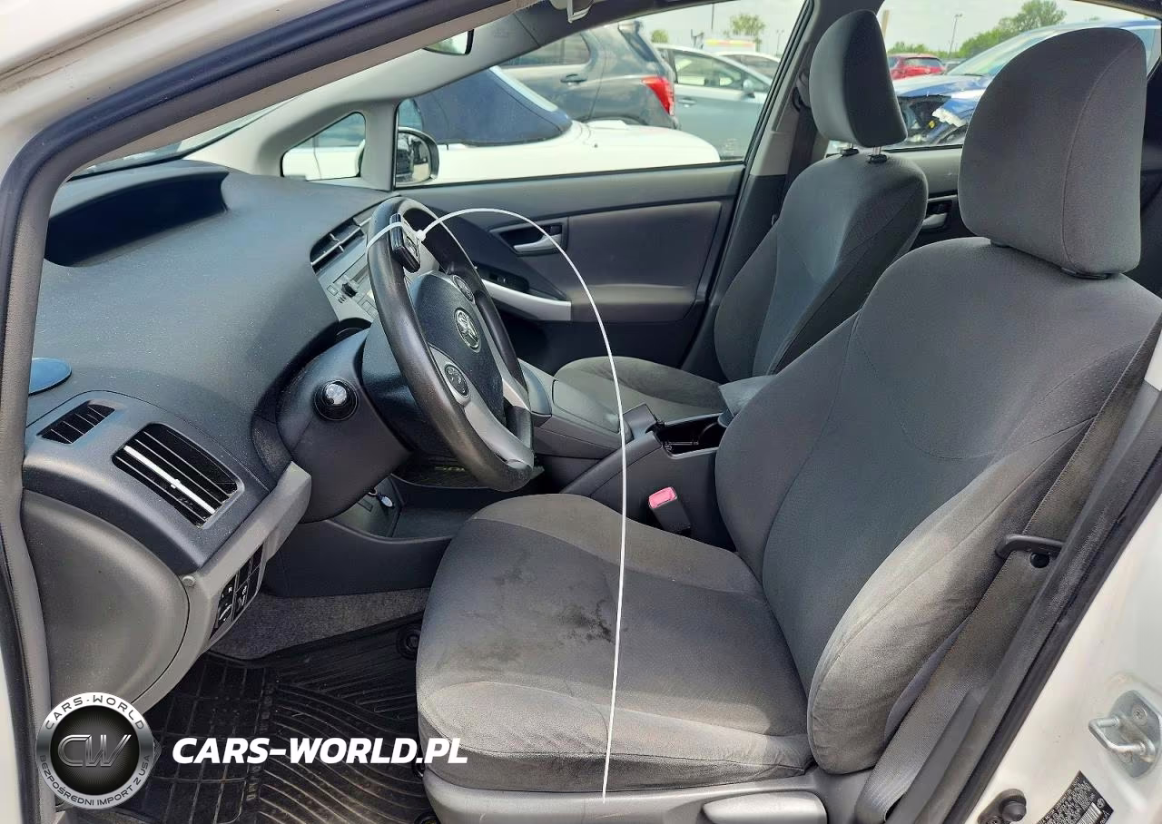 2011 Toyota Prius Two VIN:JTDKN3DU1B5342622 - 7