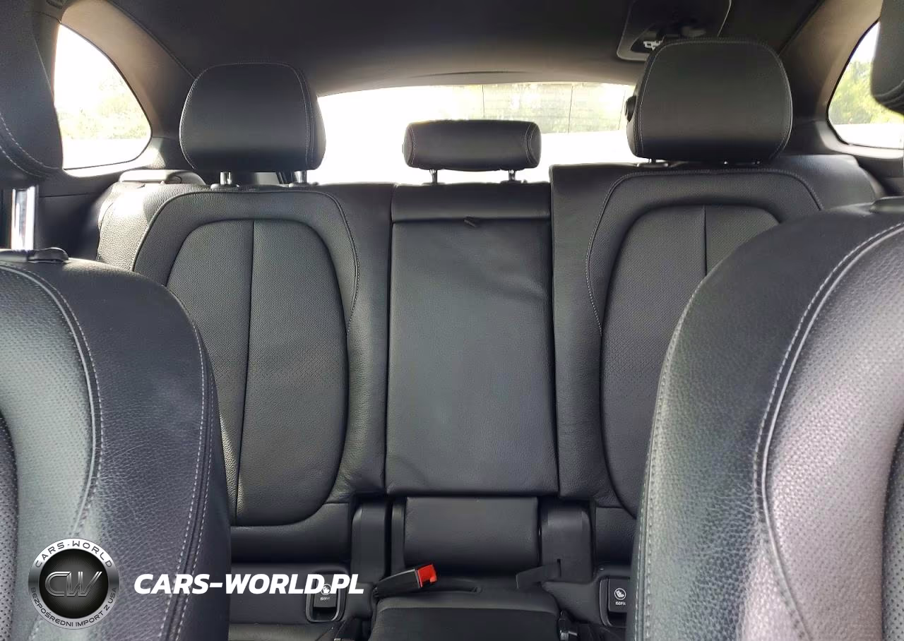 2018 BMW X1 xDrive28I VIN:WBXHT3C39J5K22934 - 10