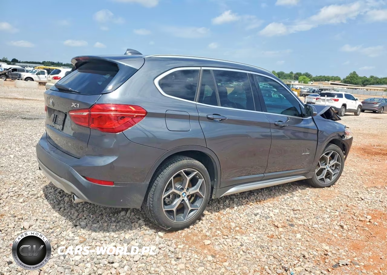 2018 BMW X1 xDrive28I VIN:WBXHT3C39J5K22934 - 3
