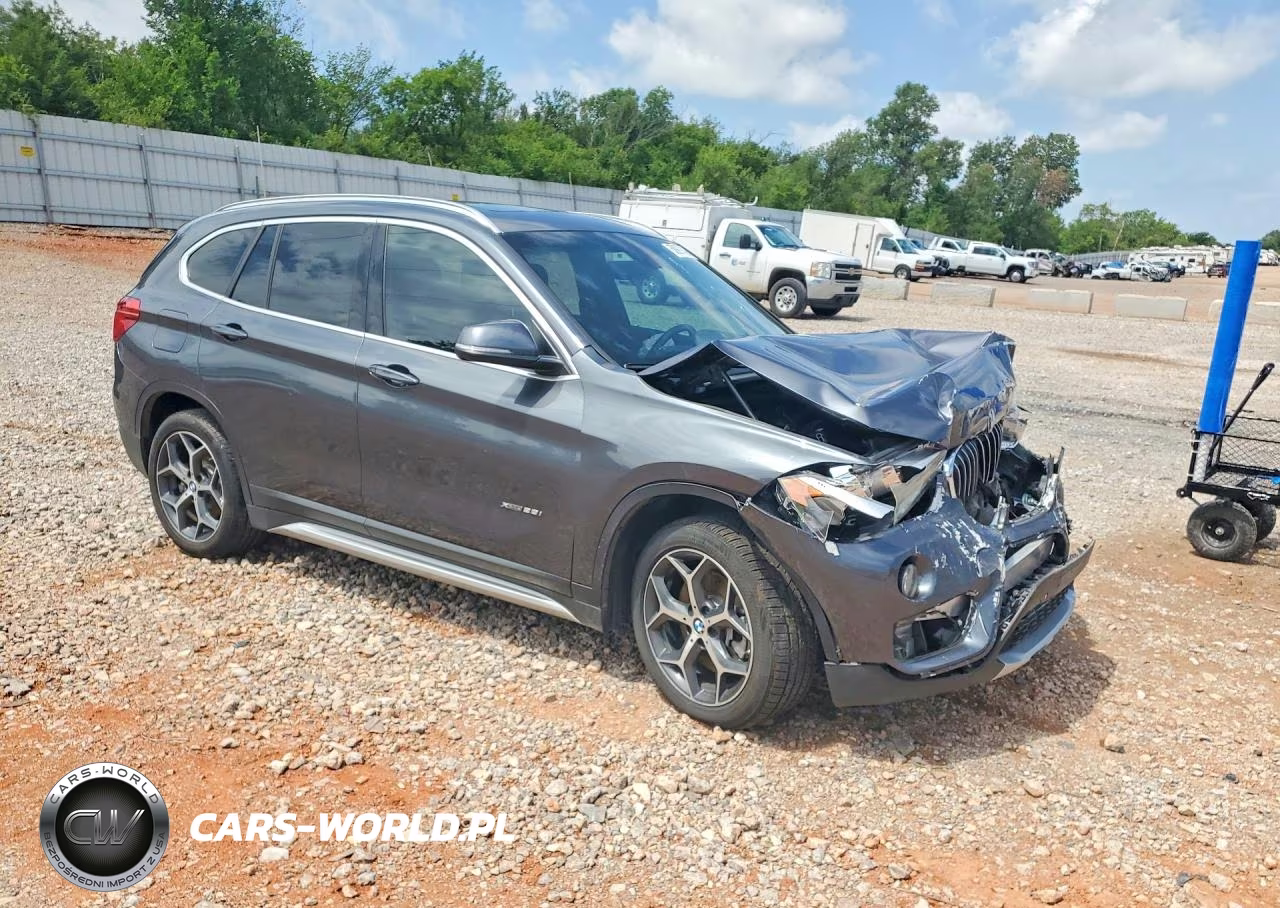 2018 BMW X1 xDrive28I VIN:WBXHT3C39J5K22934 - 4