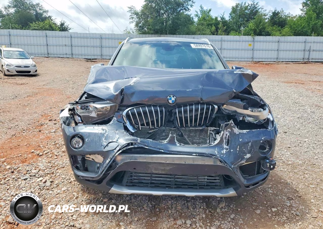 2018 BMW X1 xDrive28I VIN:WBXHT3C39J5K22934 - 5