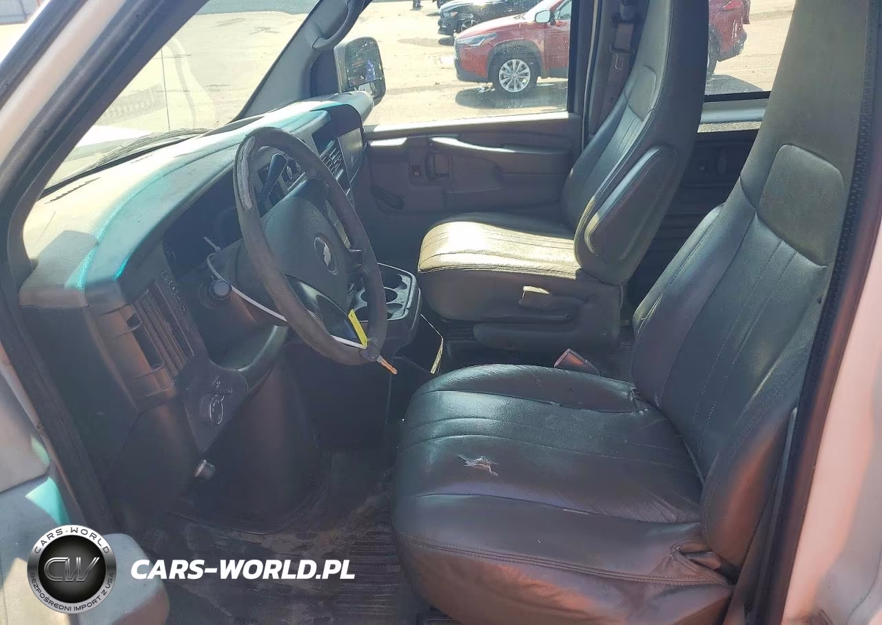2011 Chevrolet Express 1500 Cargo Delivery Van VIN:1GCSGAFX8B1135898 - 7