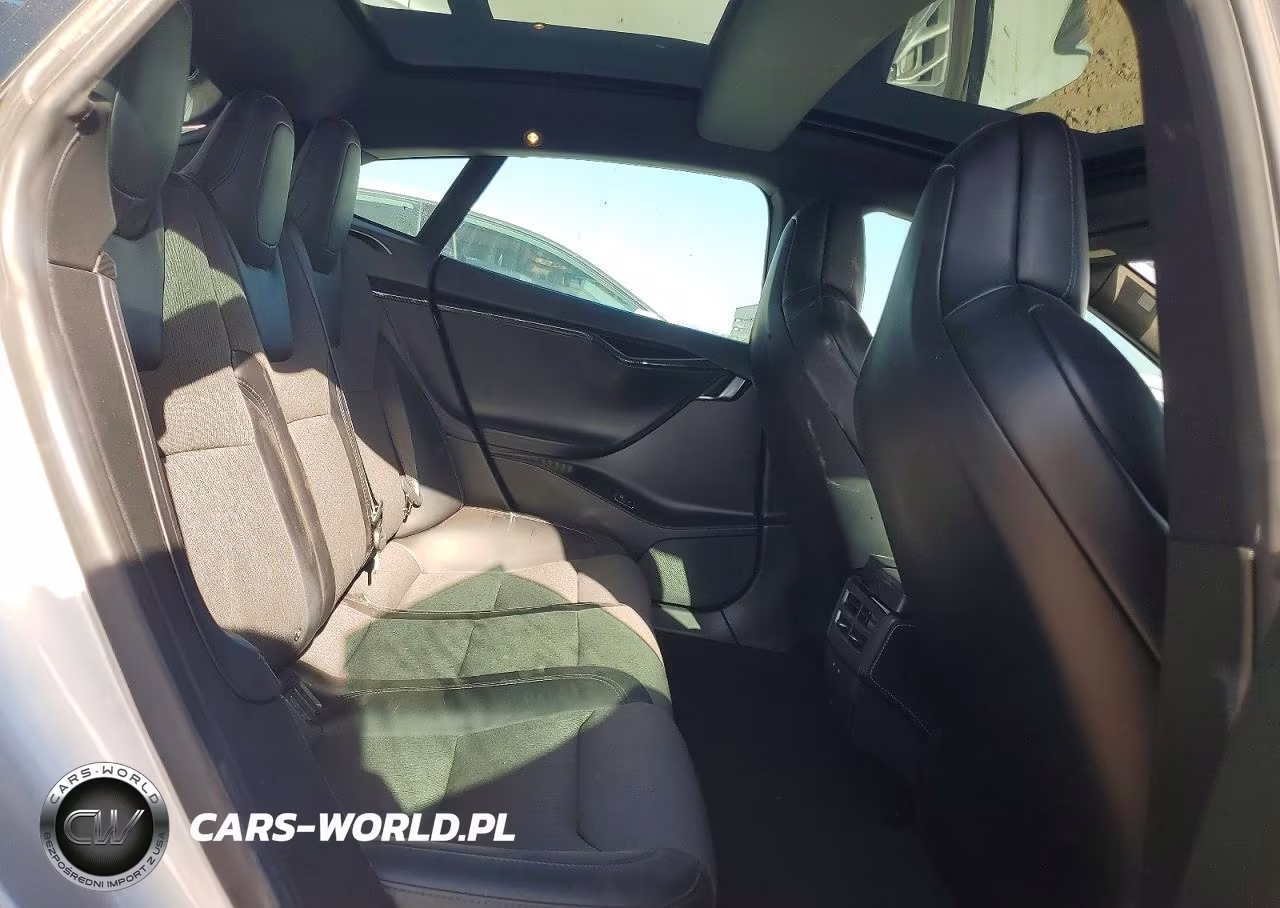 2018 Tesla Model S VIN:5YJSA1E26JF257690 - 10