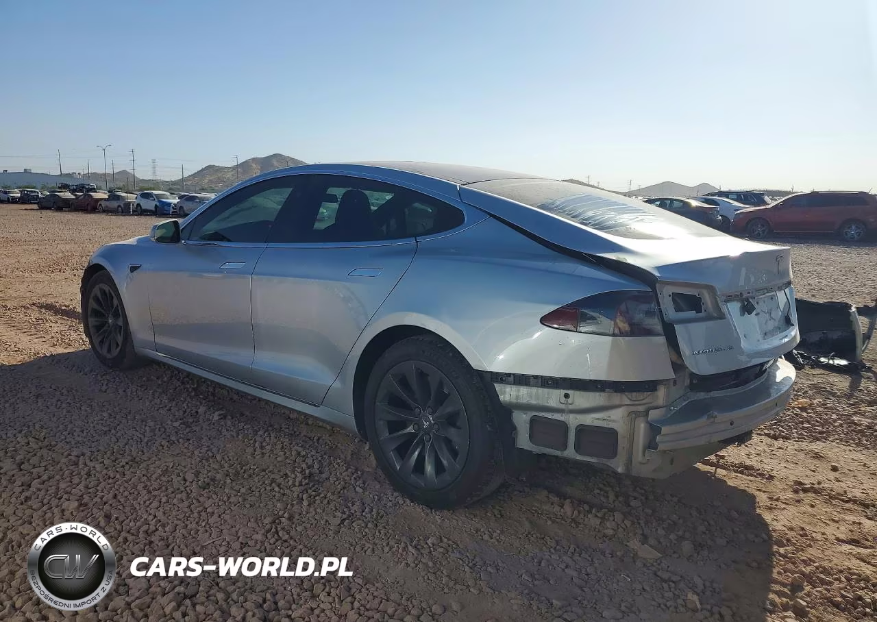 2018 Tesla Model S VIN:5YJSA1E26JF257690 - 2