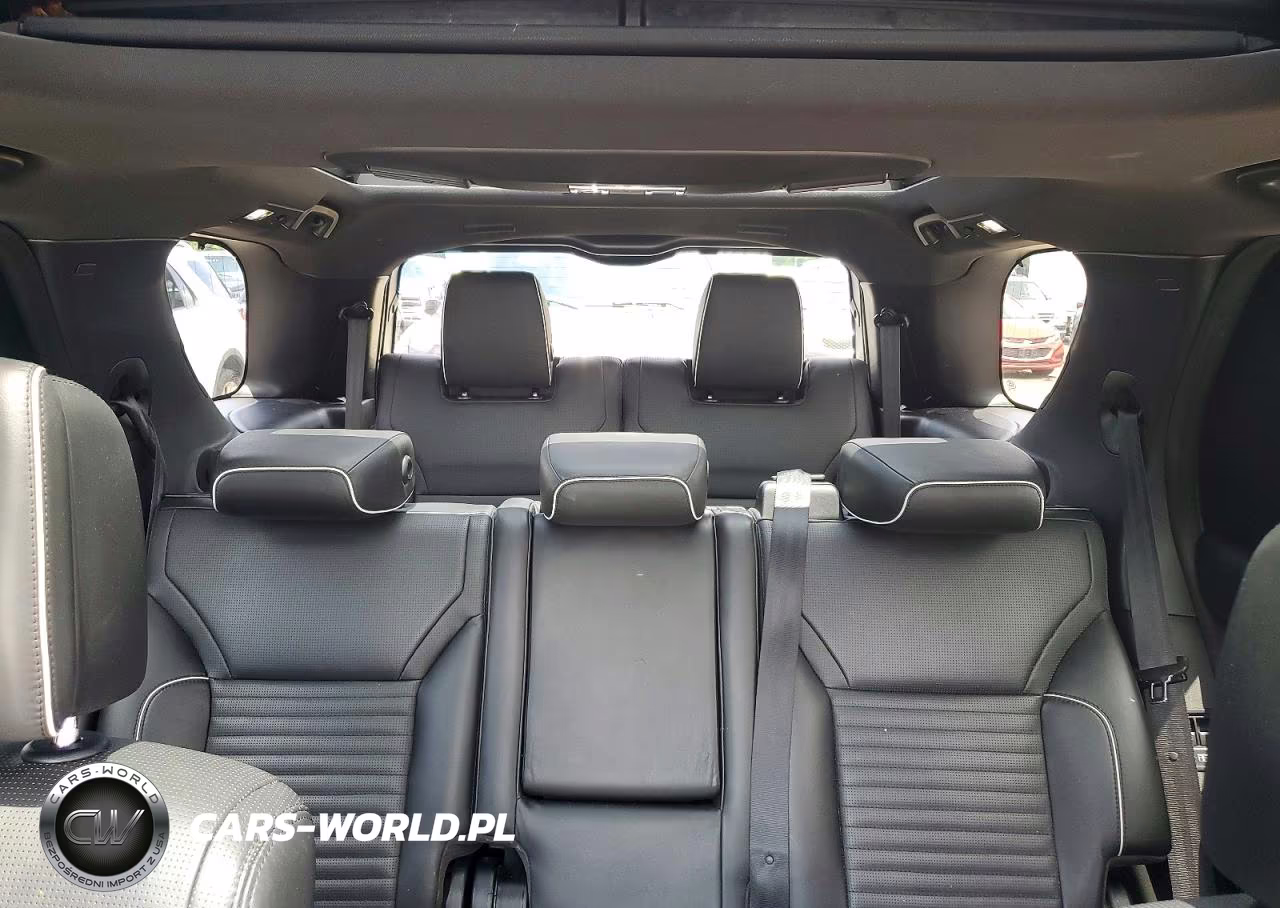 2017 Land Rover Discovery Hse Luxury VIN:SALRHBBKXHA043950 - 10
