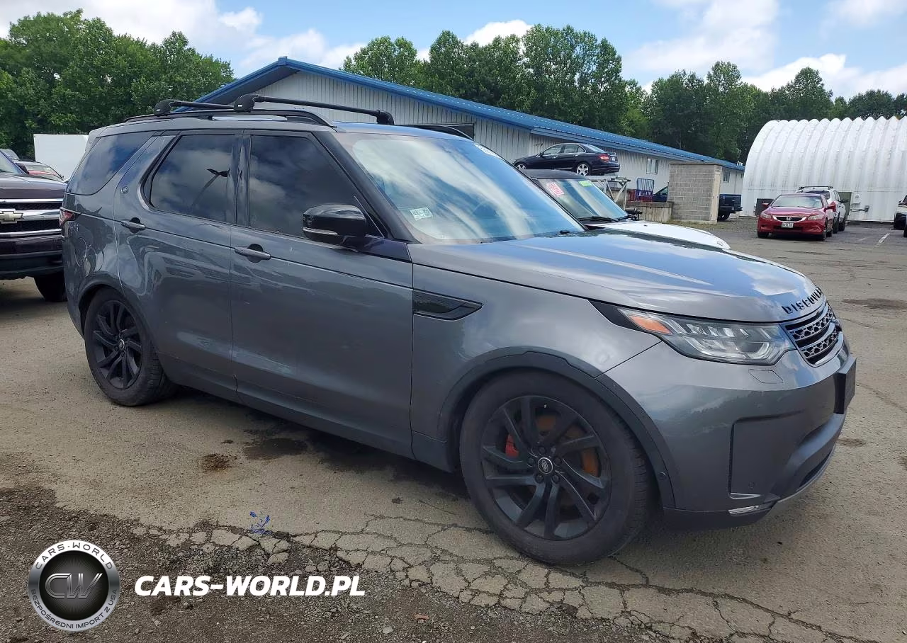 2017 Land Rover Discovery Hse Luxury VIN:SALRHBBKXHA043950 - 4