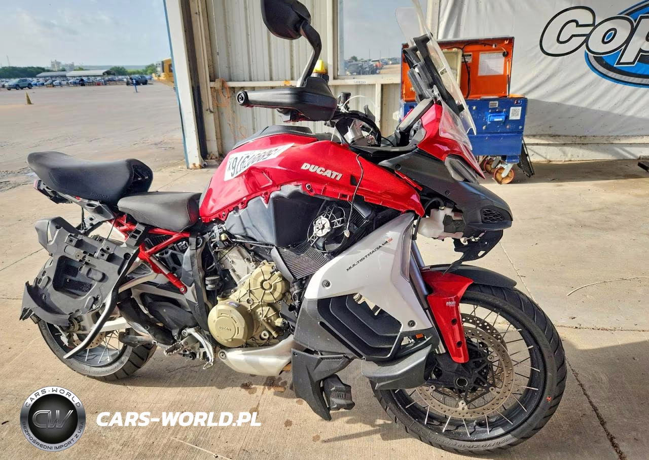 2022 Ducati Multistrada V4