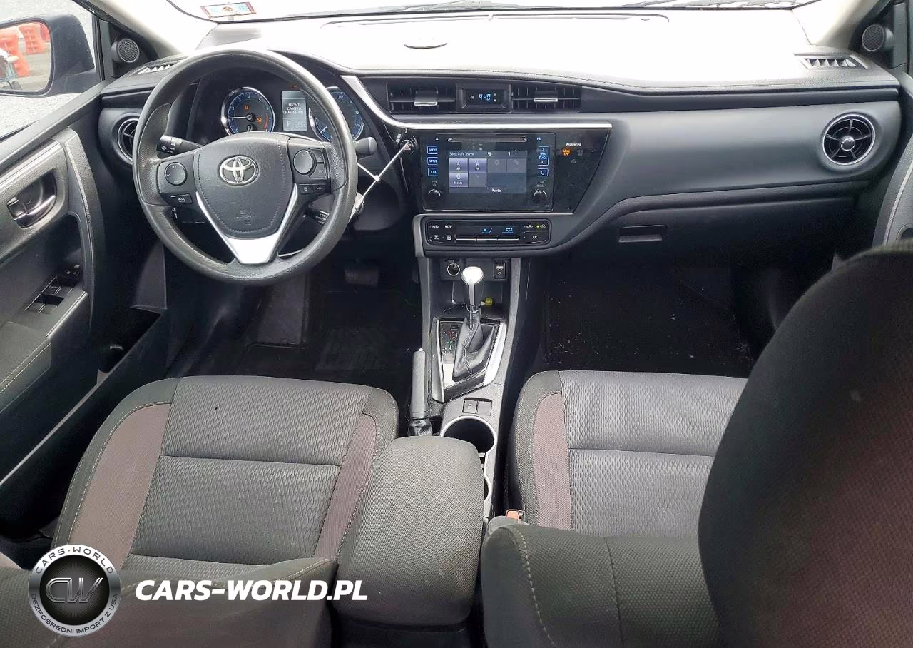 2017 Toyota Corolla Le VIN:2T1BURHE9HC855699 - 8