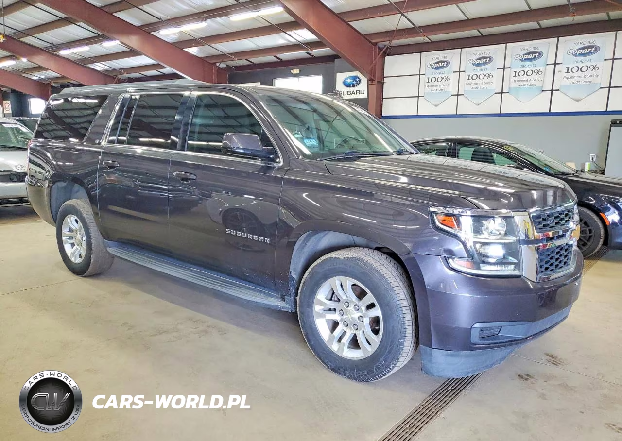 2018 Chevrolet Suburban C1500 Lt VIN:1GNSCHKC3JR315398 - 4