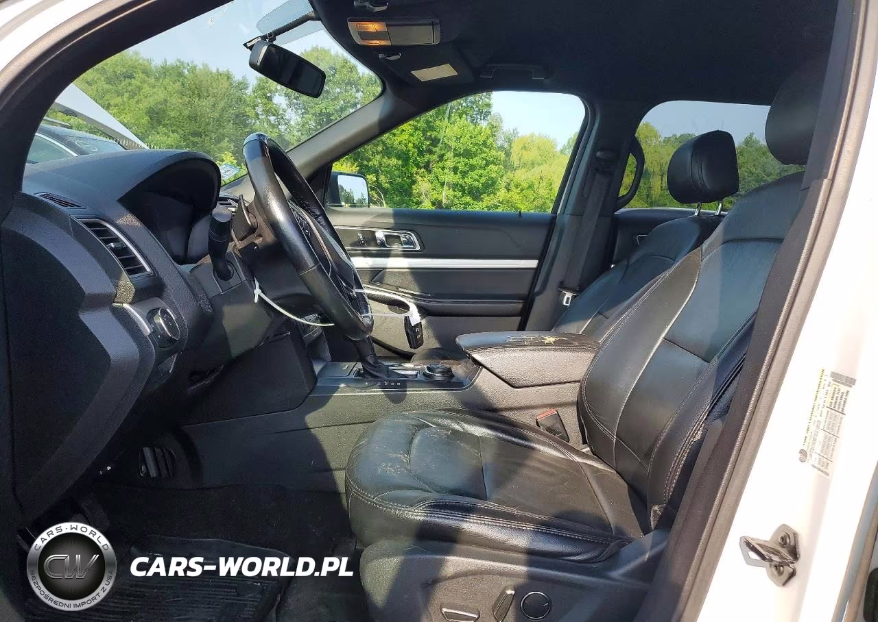 2017 Ford Explorer Xlt VIN:1FM5K8D88HGC59395 - 7