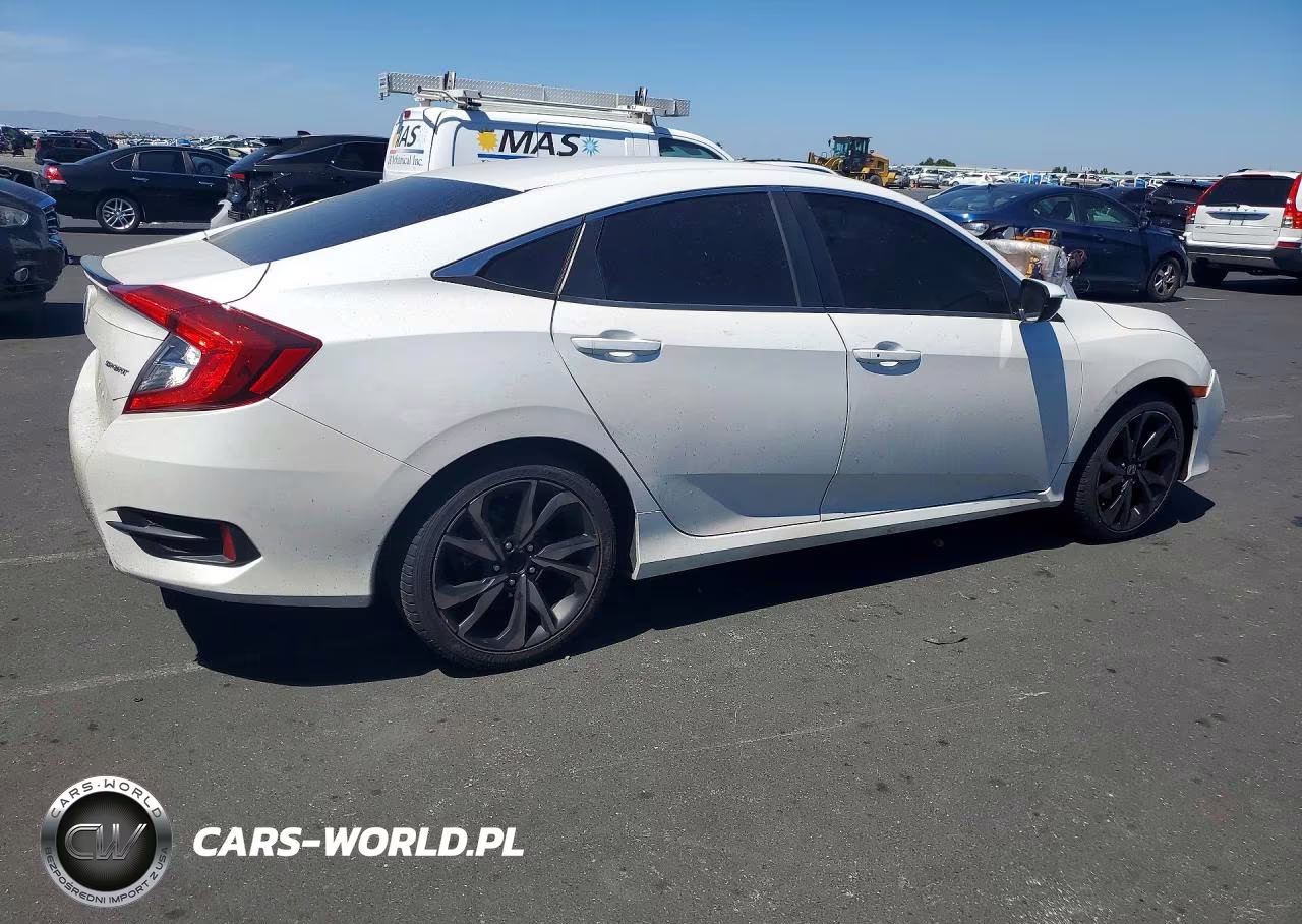 2019 Honda Civic Sport VIN:2HGFC2F88KH536835 - 3