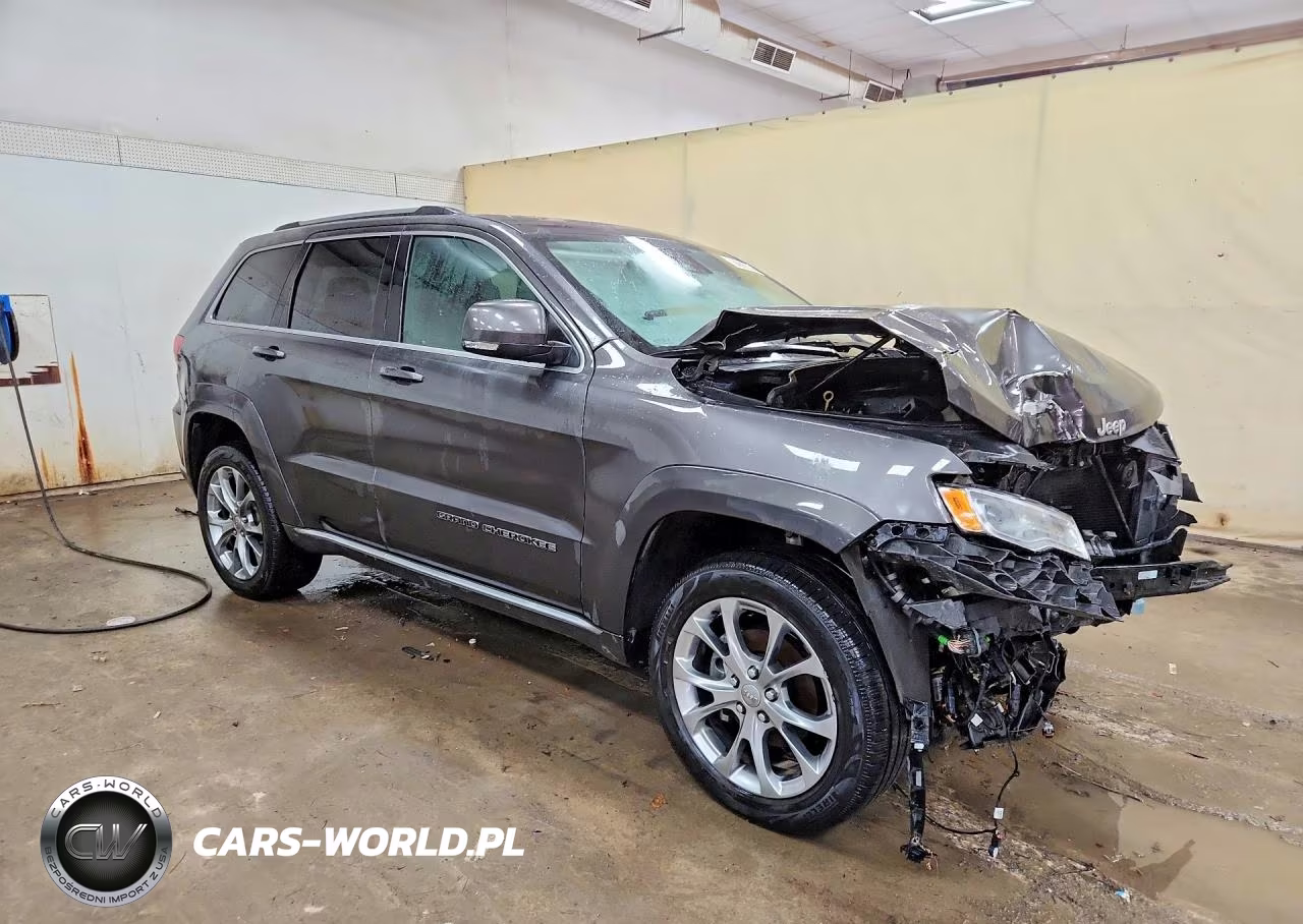 2020 Jeep Grand Cherokee Summit VIN:1C4RJFJG8LC173190 - 4