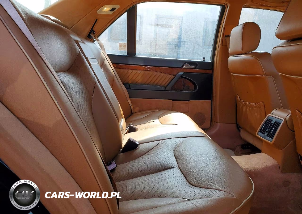 1992 Mercedes-Benz 500 Sel VIN:WDBGA51E3NA042178 - 10