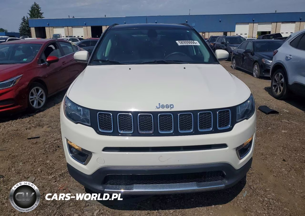 2019 Jeep Compass Limited VIN:3C4NJDCB5KT741712 - 5