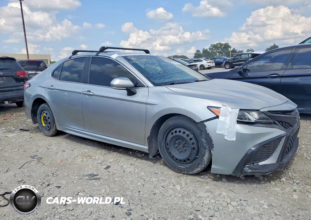 2018 Toyota Camry Se VIN:4T1B11HK0JU619818 - 4
