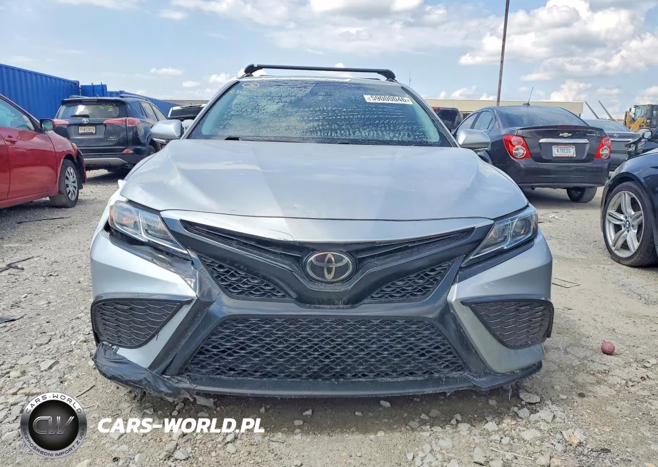 2018 Toyota Camry Se VIN:4T1B11HK0JU619818 - 5
