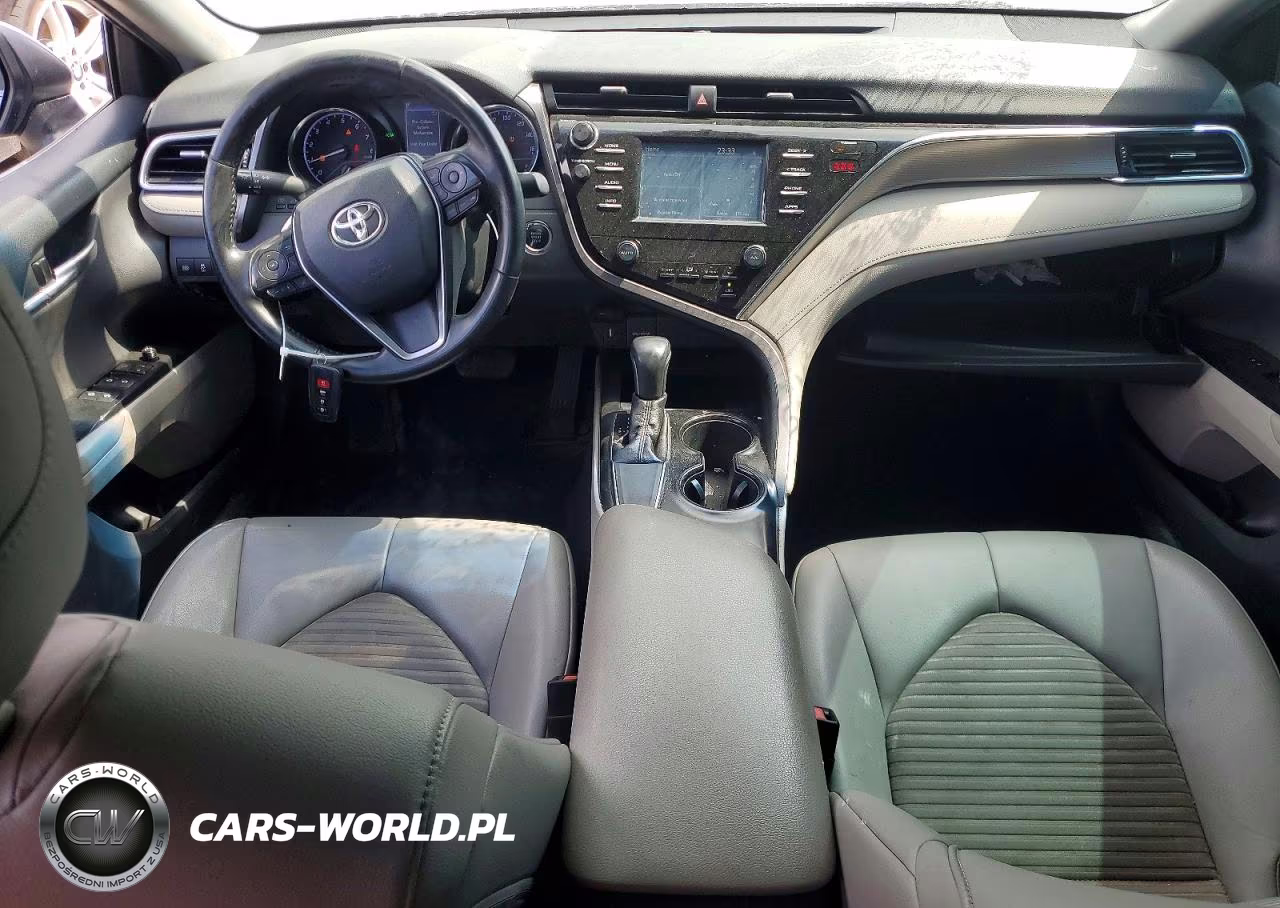 2018 Toyota Camry Se VIN:4T1B11HK0JU619818 - 8