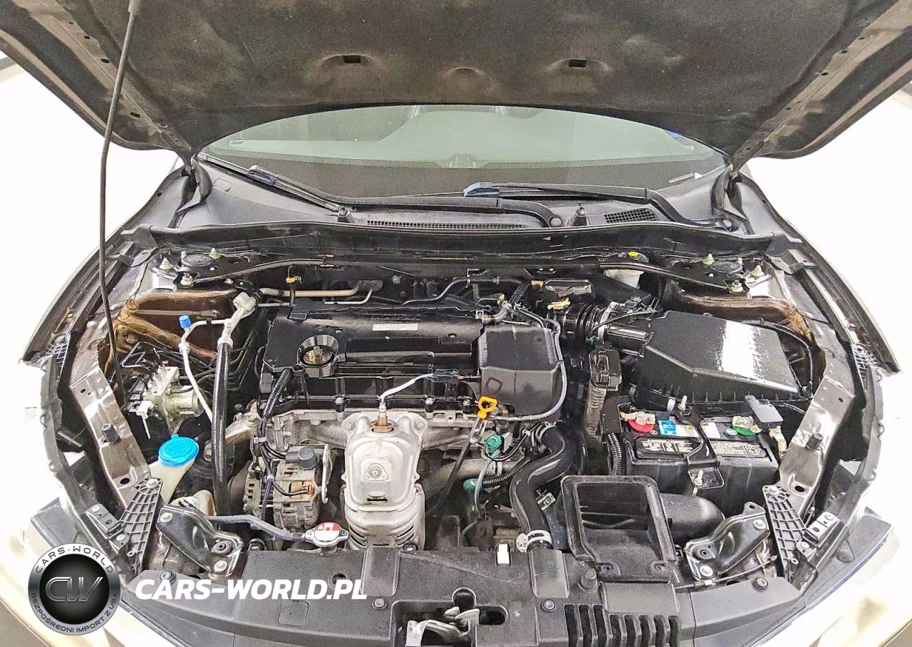 2016 Honda Accord Sport VIN:1HGCR2F52GA133155 - 11