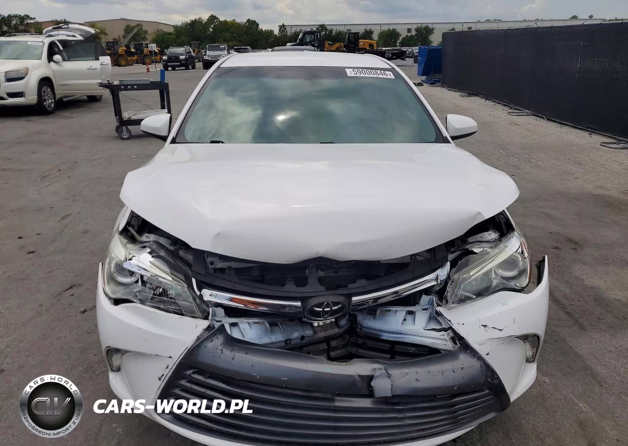 2015 Toyota Camry Le VIN:4T1BF1FK9FU008858 - 5