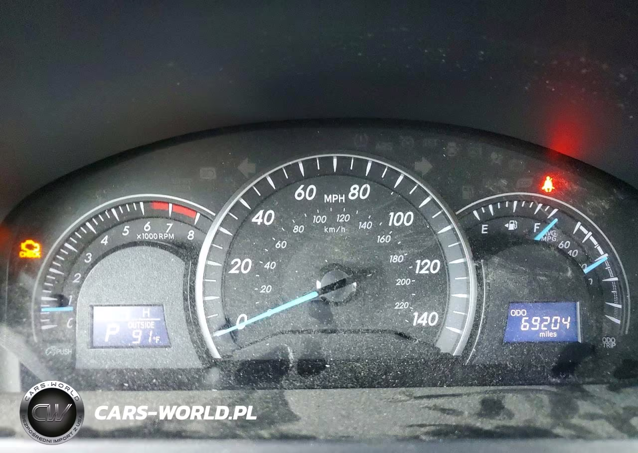 2015 Toyota Camry Le VIN:4T1BF1FK9FU008858 - 9