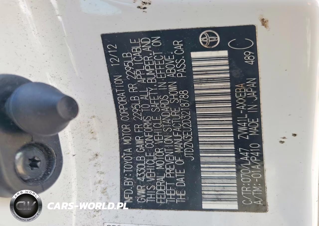 2013 Toyota Prius V VIN:JTDZN3EU2D3218788 - 12