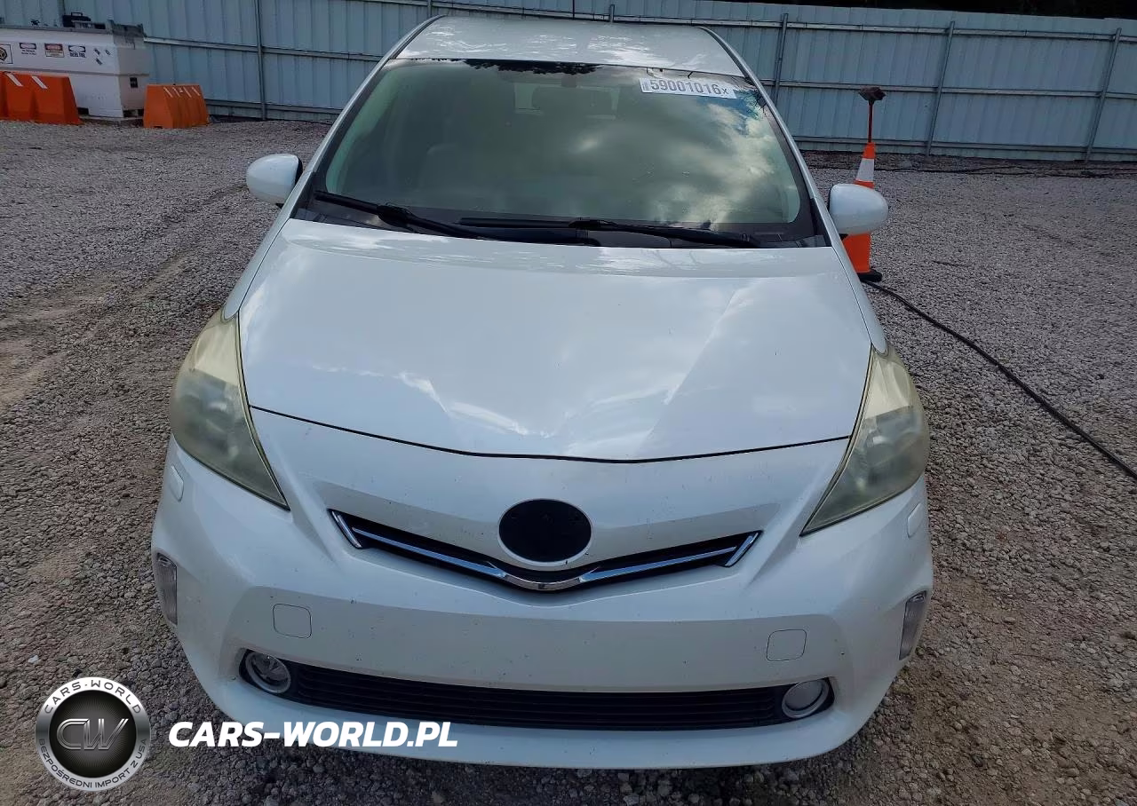 2013 Toyota Prius V VIN:JTDZN3EU2D3218788 - 5