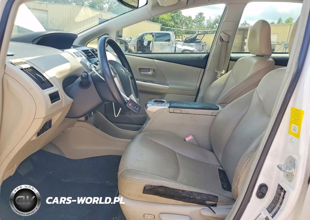 2013 Toyota Prius V VIN:JTDZN3EU2D3218788 - 7