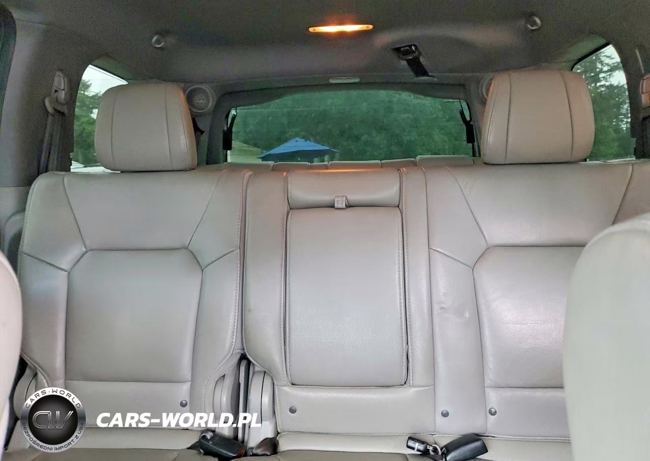 2015 Honda Pilot Touring VIN:5FNYF4H90FB025227 - 10
