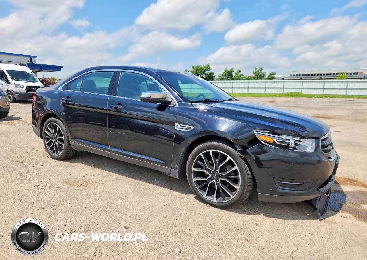 2017 Ford Taurus Limited VIN:1FAHP2J89HG121858 - 4