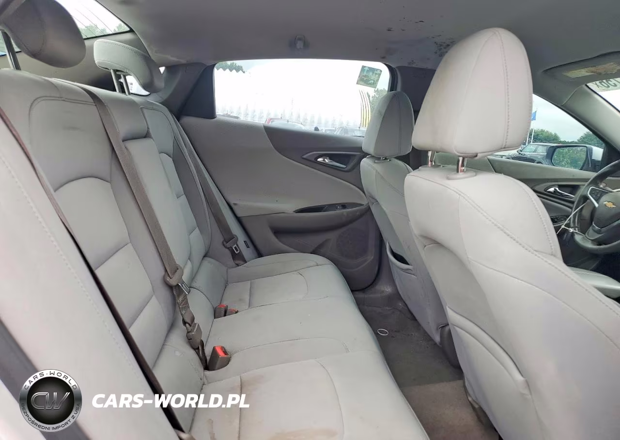2017 Chevrolet Malibu Lt VIN:1G1ZE5ST2HF274301 - 10