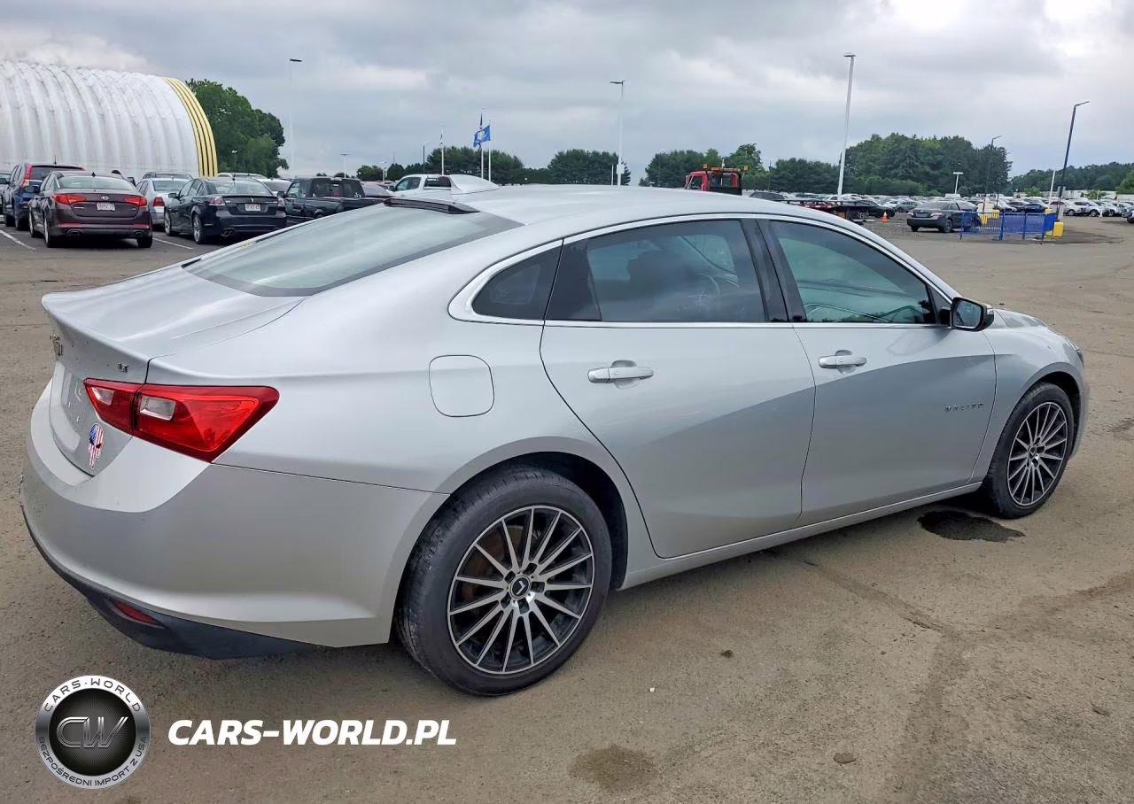 2017 Chevrolet Malibu Lt VIN:1G1ZE5ST2HF274301 - 3