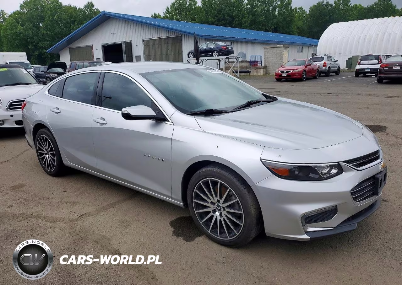 2017 Chevrolet Malibu Lt VIN:1G1ZE5ST2HF274301 - 4