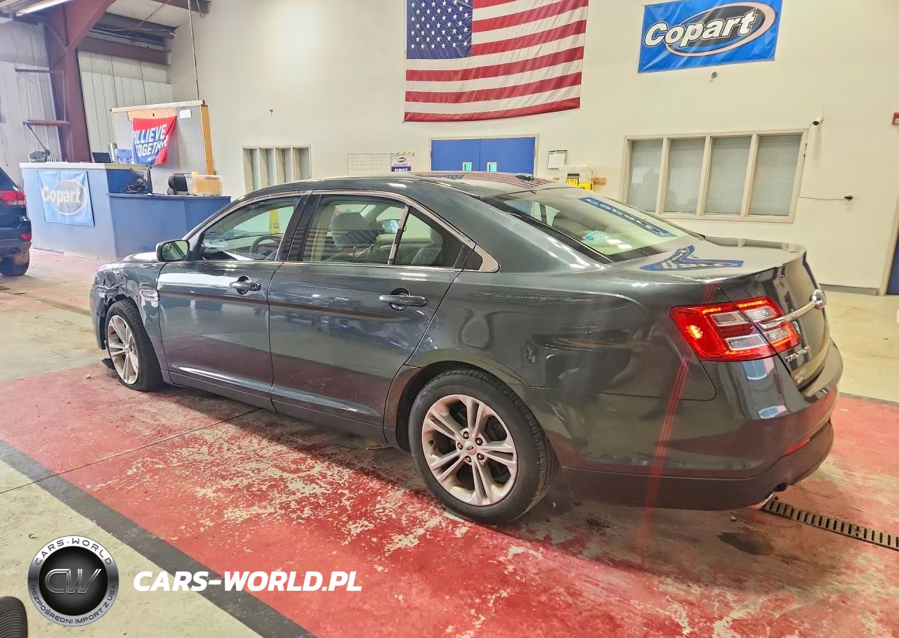 2016 Ford Taurus Se VIN:1FAHP2D85GG104016 - 2
