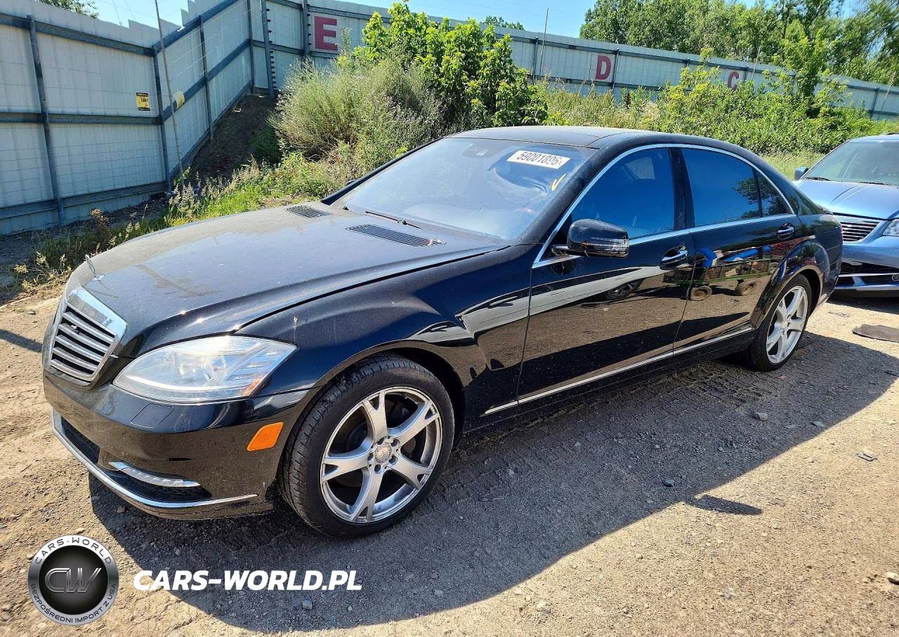 2013 Mercedes-Benz S 550 4Matic