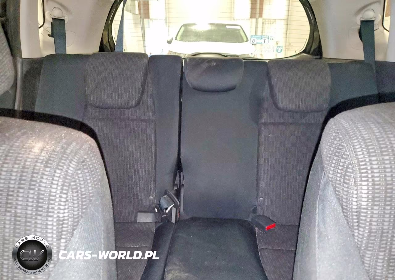 2015 Honda Fit Lx VIN:3HGGK5H56FM758860 - 10