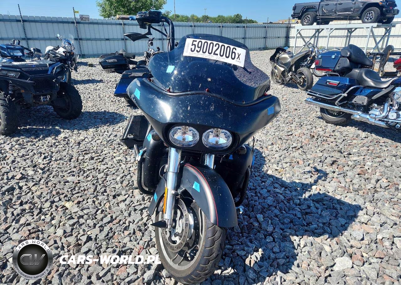 2013 Harley-Davidson Fltrx Road Glide Custom VIN:1HD1KHM18DB688855 - 2