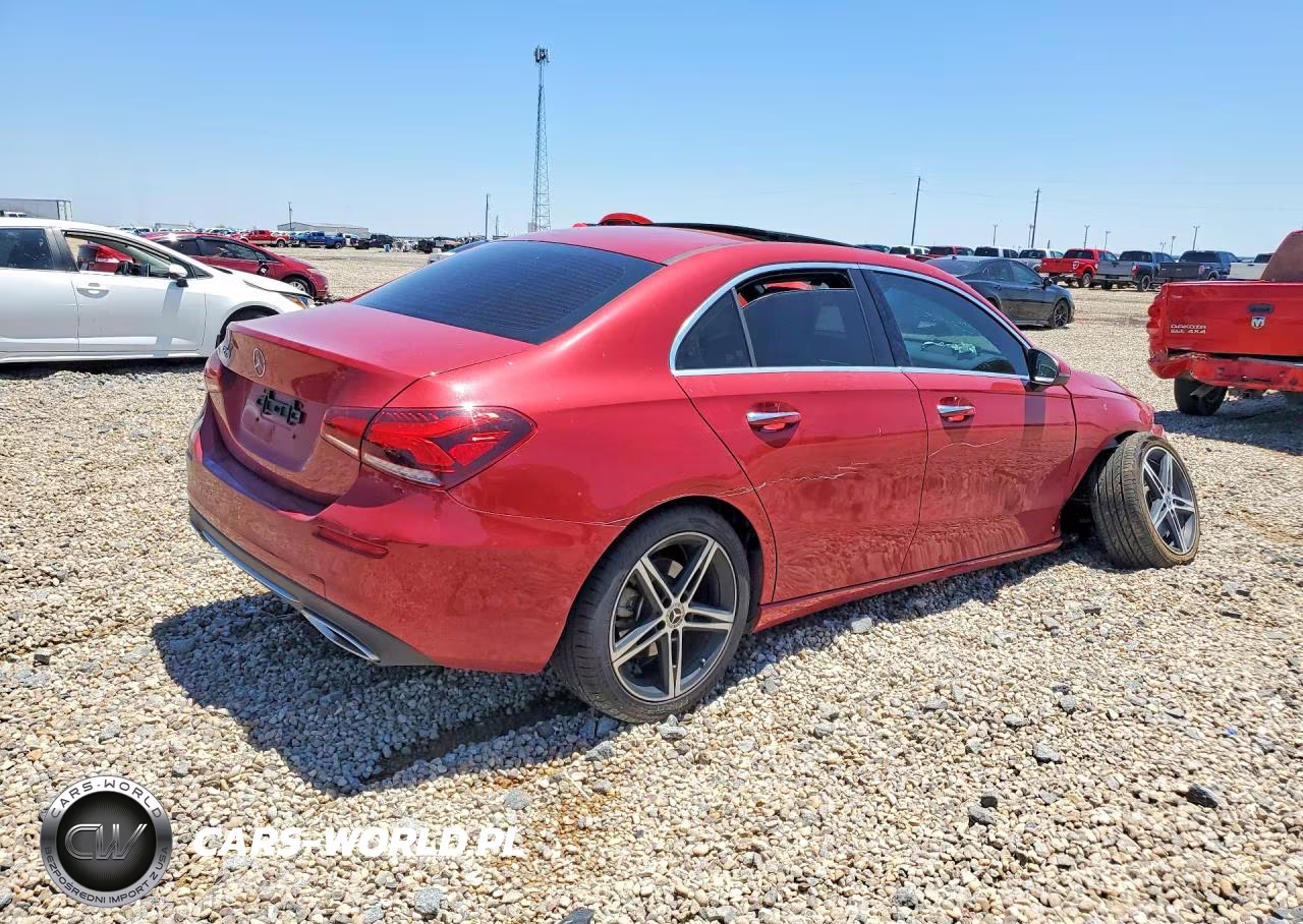 2021 Mercedes-Benz A 220 VIN:W1K3G4EB5MJ299243 - 3