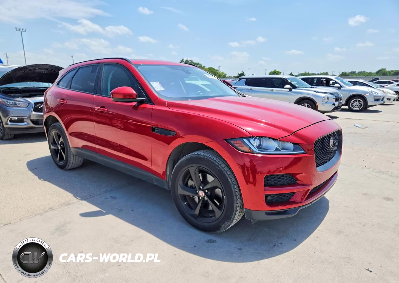 2017 Jaguar F-Pace Premium VIN:SADCJ2BV7HA886911 - 4