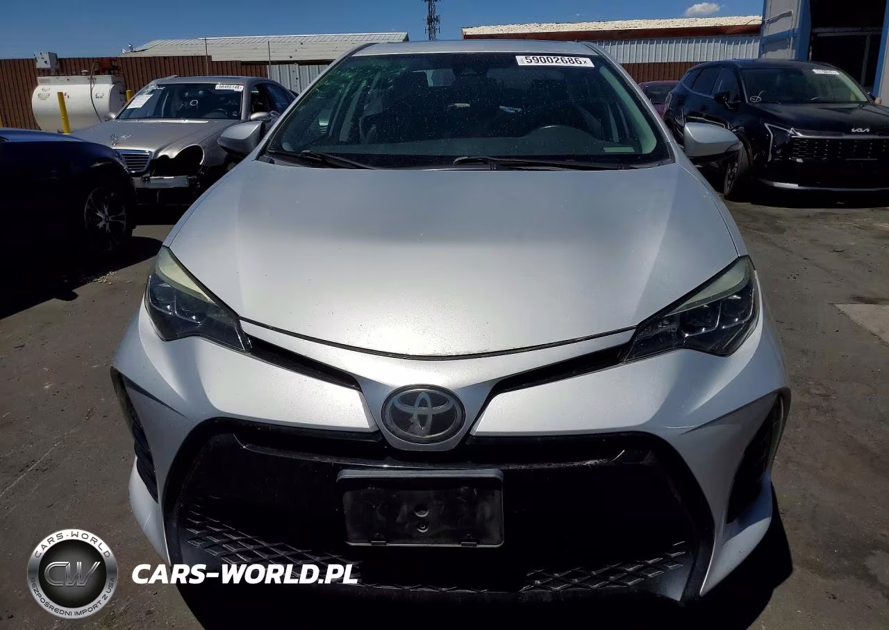 2017 Toyota Corolla Se VIN:5YFBURHE7HP674942 - 5