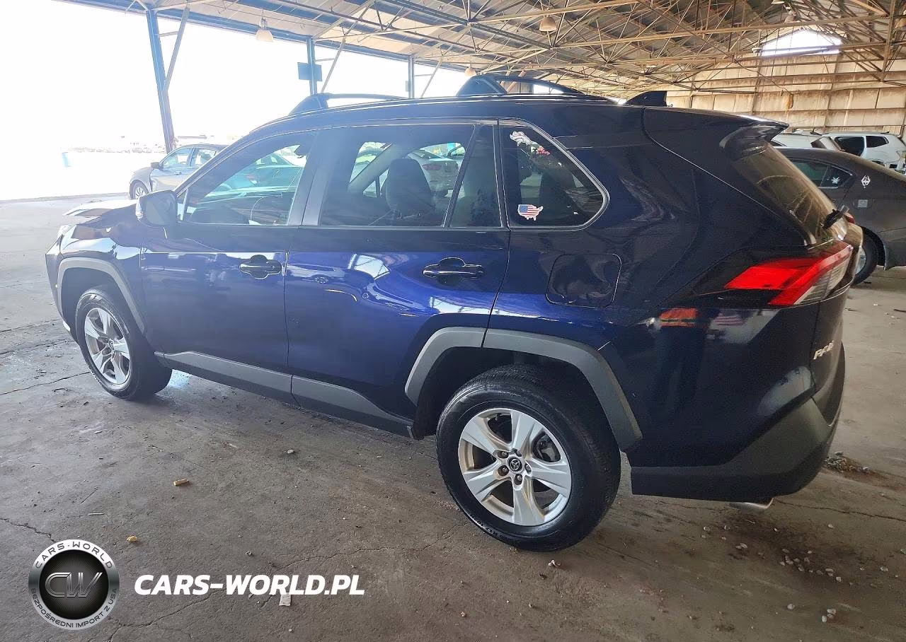 2021 Toyota Rav4 Xle VIN:2T3W1RFV6MW144782 - 2