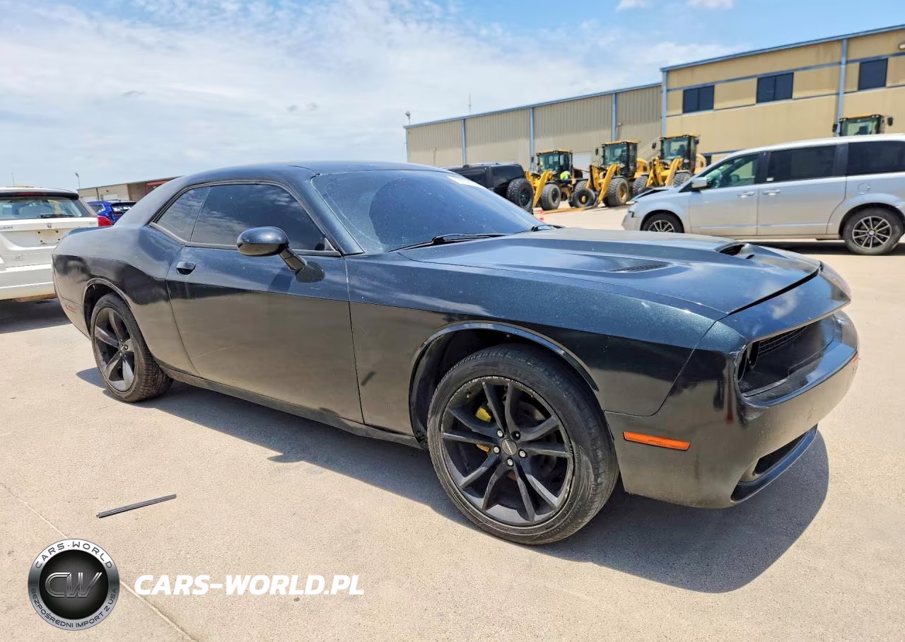 2016 Dodge Challenger Sxt VIN:2C3CDZAG8GH236536 - 4