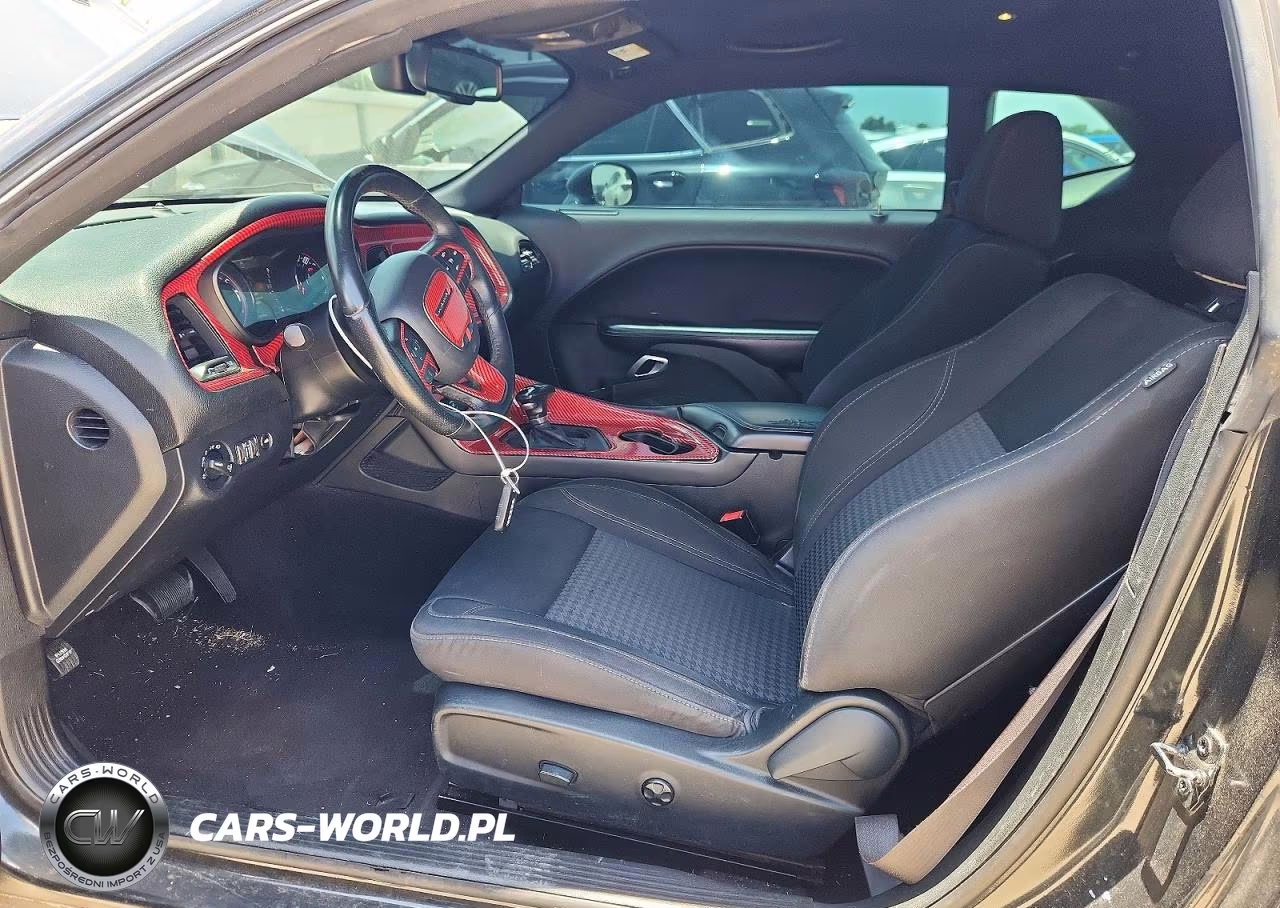 2016 Dodge Challenger Sxt VIN:2C3CDZAG8GH236536 - 7