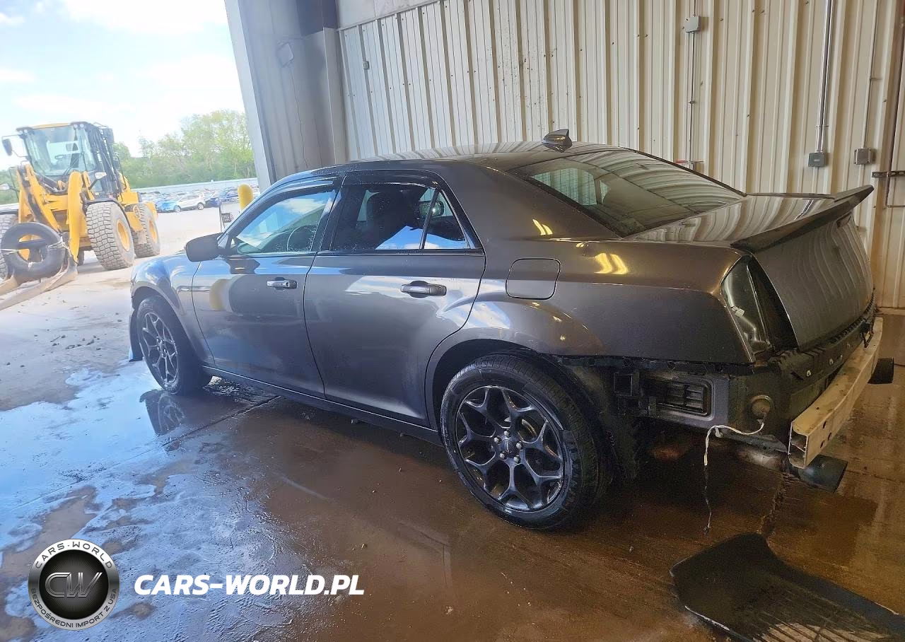 2019 Chrysler 300 S VIN:2C3CCAGG2KH631509 - 2