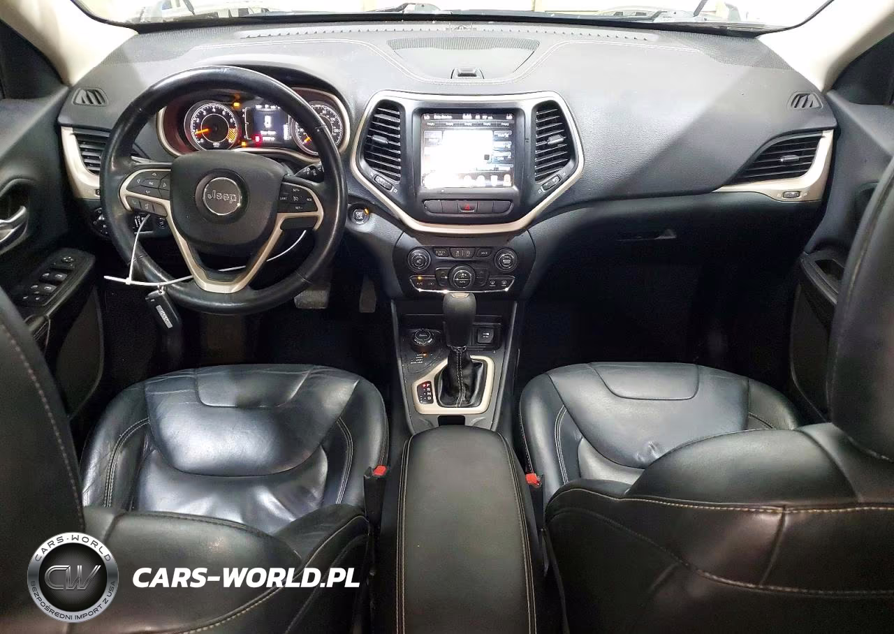 2015 Jeep Cherokee Latitude VIN:1C4PJMCS1FW603903 - 8