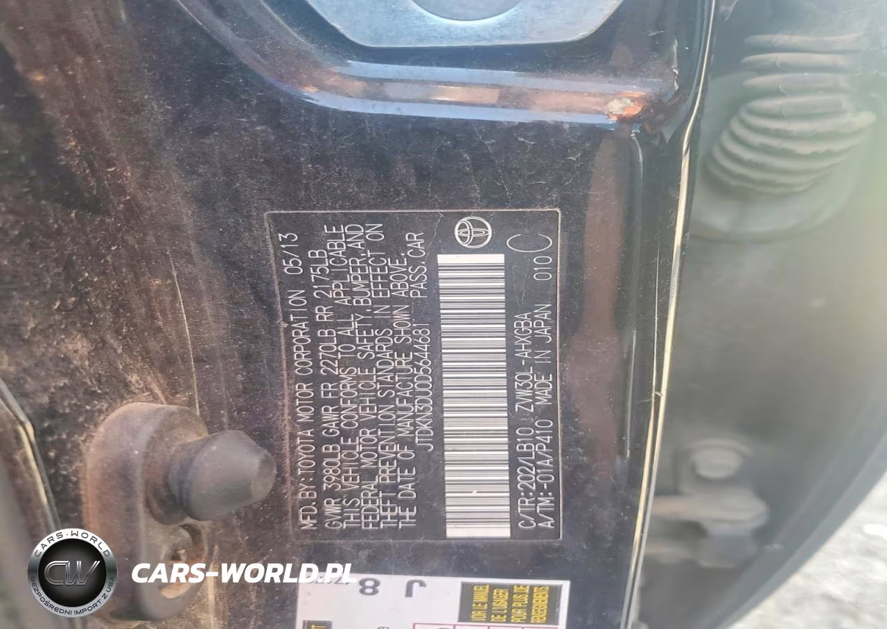 2013 Toyota Prius Four VIN:JTDKN3DU0D5644681 - 12