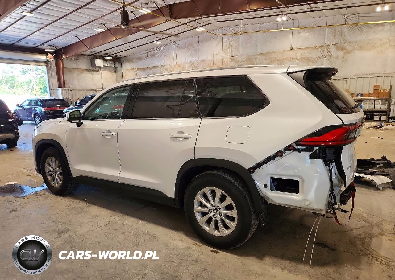 2024 Toyota Grand Highlander Xle VIN:5TDAAAB51RS047810 - 2