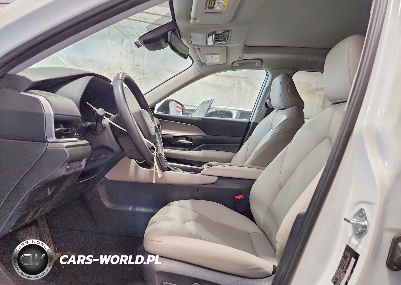 2024 Toyota Grand Highlander Xle VIN:5TDAAAB51RS047810 - 7