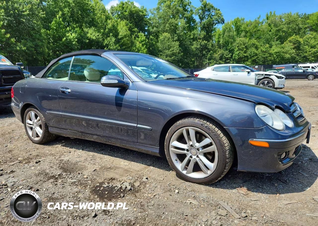 2008 Mercedes-Benz Clk 350 VIN:WDBTK56F28F249505 - 4