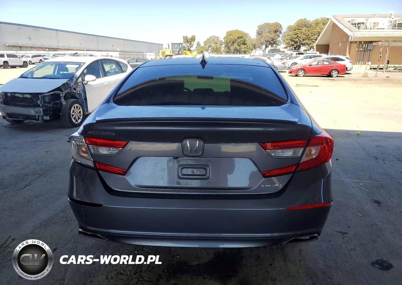 2018 Honda Accord Sport VIN:1HGCV1F32JA179385 - 6