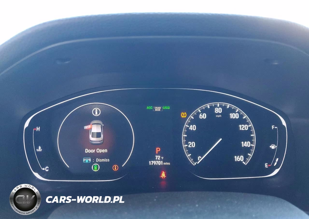 2018 Honda Accord Sport VIN:1HGCV1F32JA179385 - 9